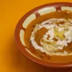قلابة - جي - مجنونة